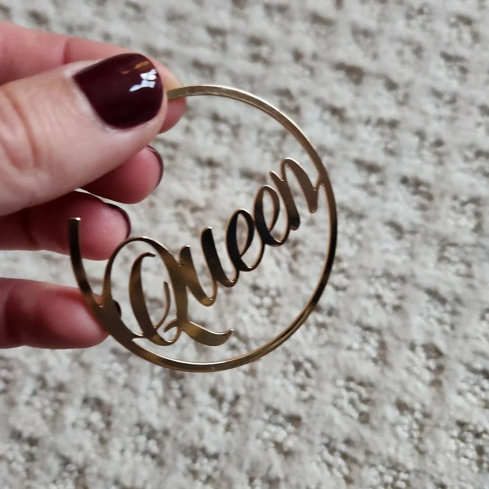 Gold Tone‎ Queen Hoop Earrings Statement Dangle Large Fashion Jewelry